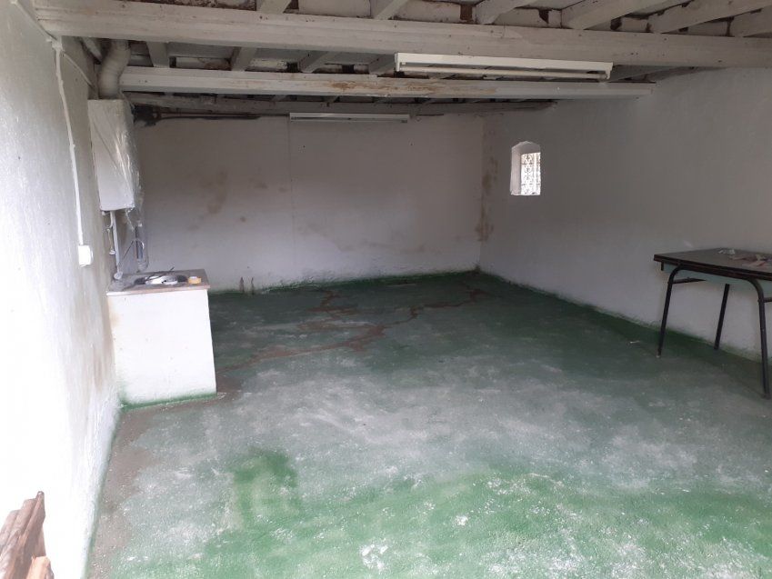 Casa de piedra independiente para rehabilitar en VILLAVICIOSA  (REAB