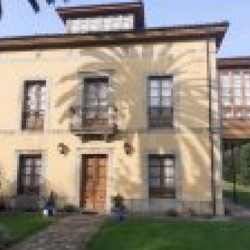 Casona de estilo indiano en VILLAVICIOSA  (CAS