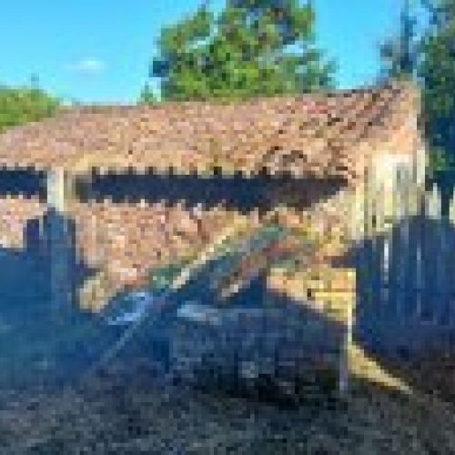 Casa de piedra para rehabilitar en VILLAVICIOSA (REAB