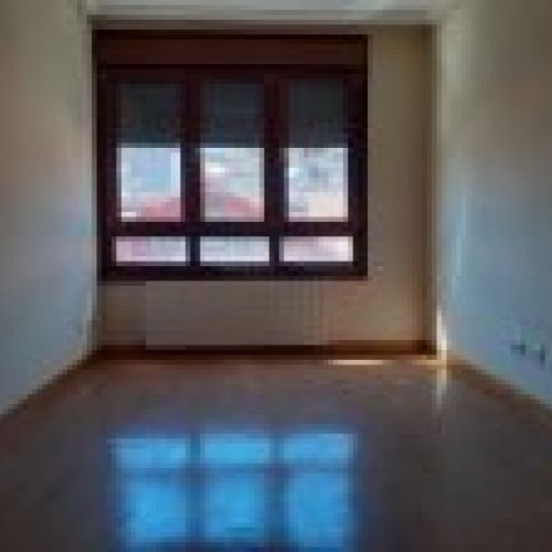 Apartamento de 1 dormitorio en el centro de VILLAVICIOSA  (PIS