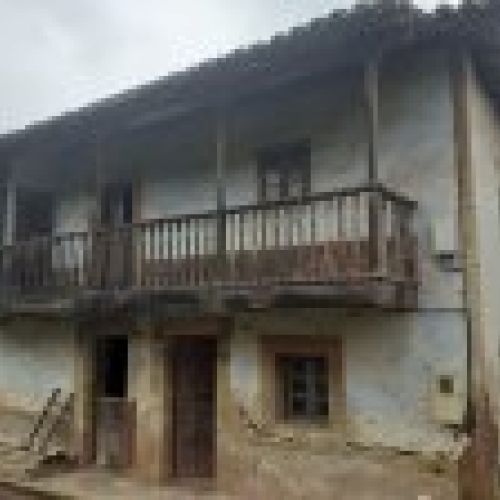 Casa de piedra para rehabilitar en VILLAVICIOSA  (REAB