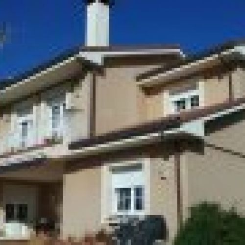 Casa independiente en La Ría de VILLAVICIOSA  (CAS