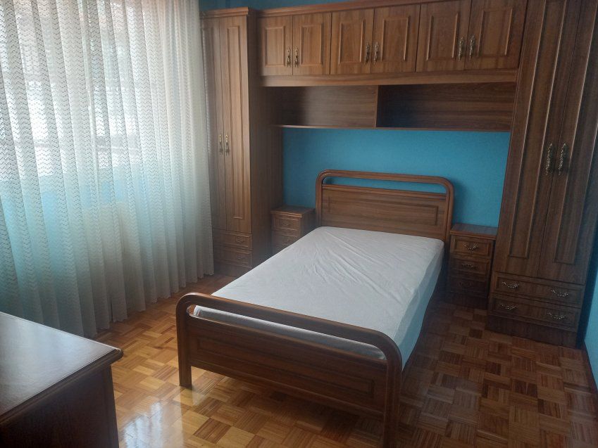 Alquiler Piso de 3 dormitorios en VILLAVICIOSA