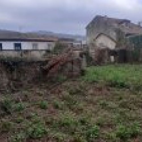 Casona de piedra para rehabilitar en Amandi   VILLAVICIOSA  (REAB