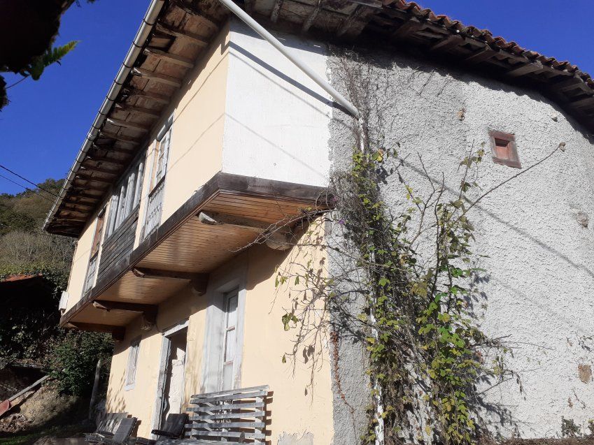 Casa de piedra para rehabilitar en VILLAVICIOSA (REAB