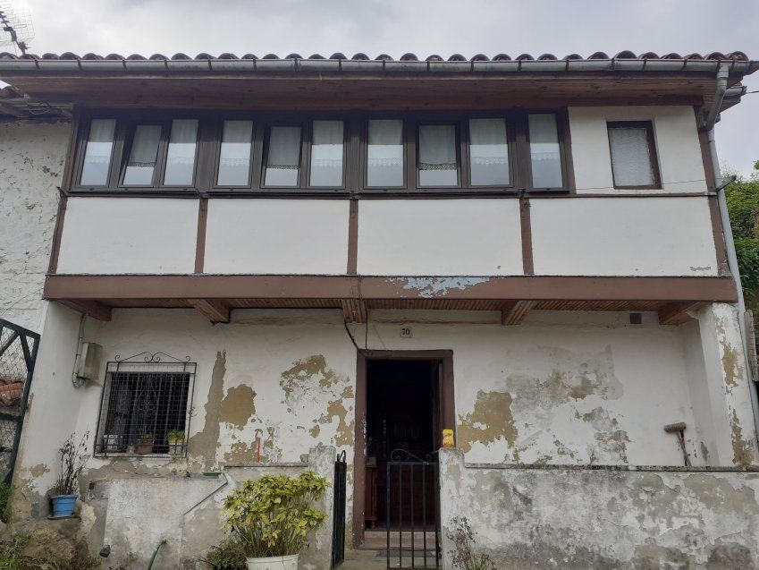 Casa de piedra para rehabilitar en PILOÑA  (REAB