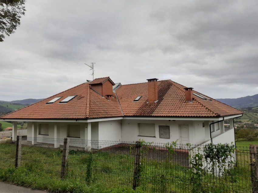 Casa independiente a 1km
