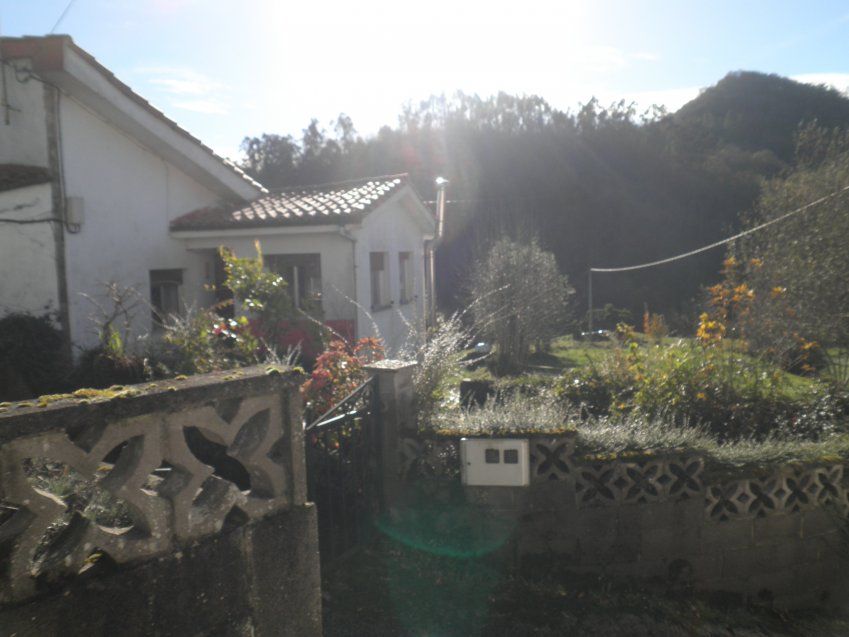 Casa de piedra en Santa Eulalia de CABRANES  (cas