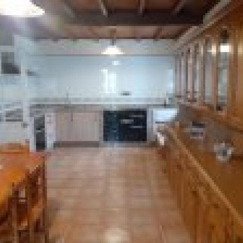 Casa de piedra reformada en Oles   VILLAVICIOSA  (ALQ