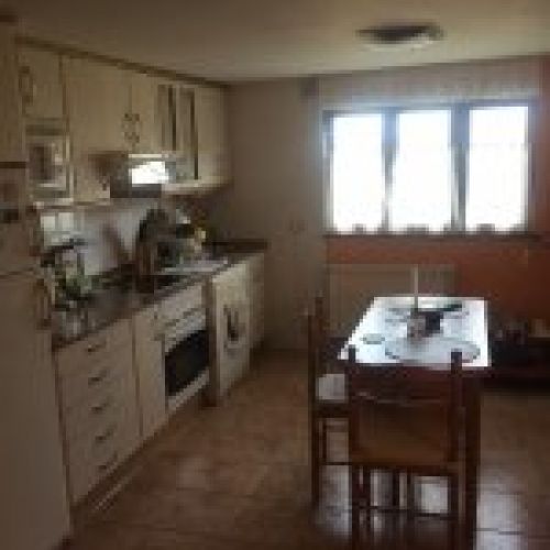 Vivienda en planta baja de casa rehabilitada  (CAS