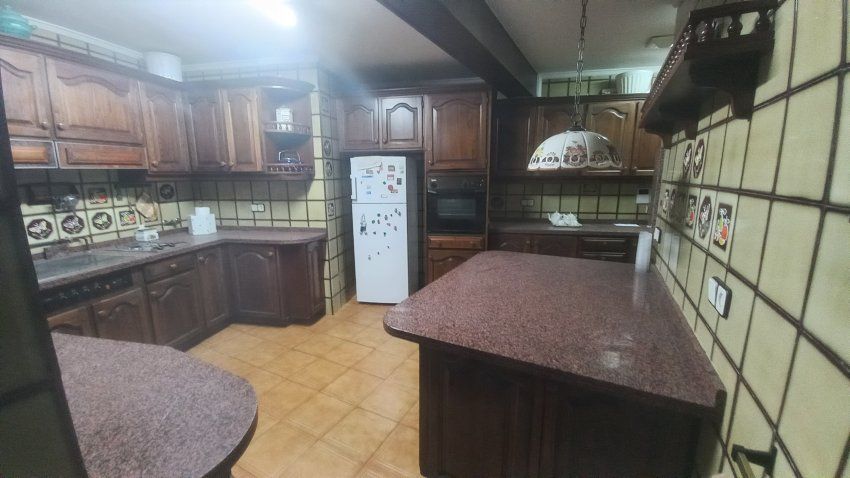 Piso 4 dormitorios en el Centro de OVIEDO  (PIS