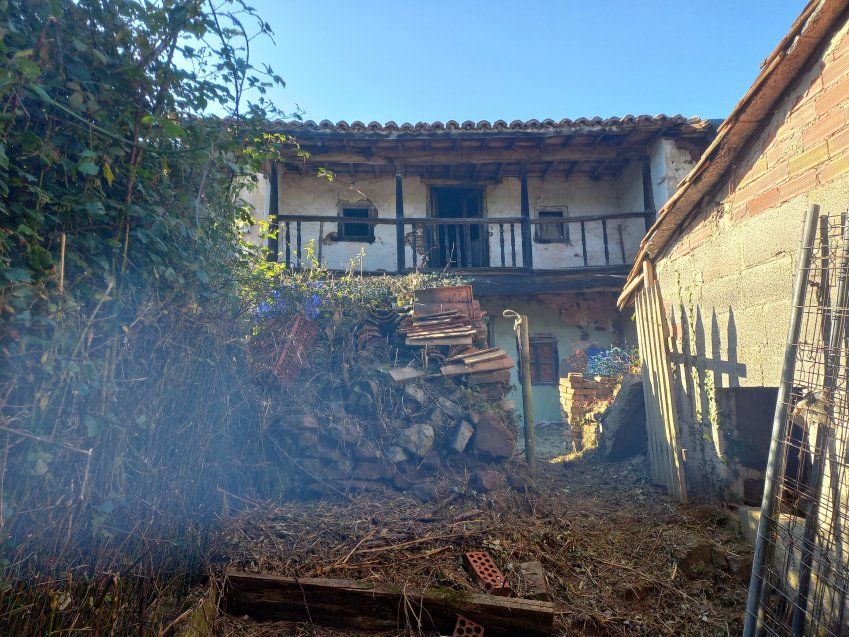 Casa de piedra para rehabilitar en VILLAVICIOSA (REAB