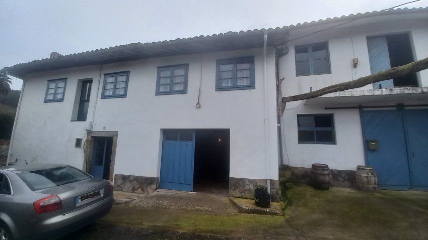 Casa de piedra para reformar en Priesca   VILLAVICIOSA  (REA.0181)