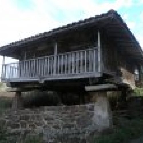 Casa de piedra semi rehabilitada en VILLAVICIOSA (REAB