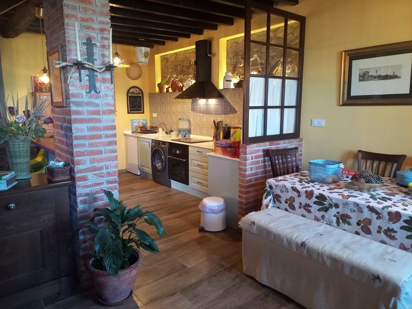 Casa de piedra rehabilitada lado VILLAVICIOSA  (CAS