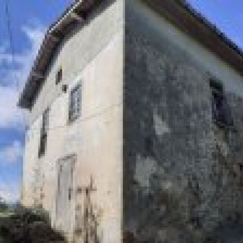Casa de piedra para rehabilitar en CABRANES  (REAB