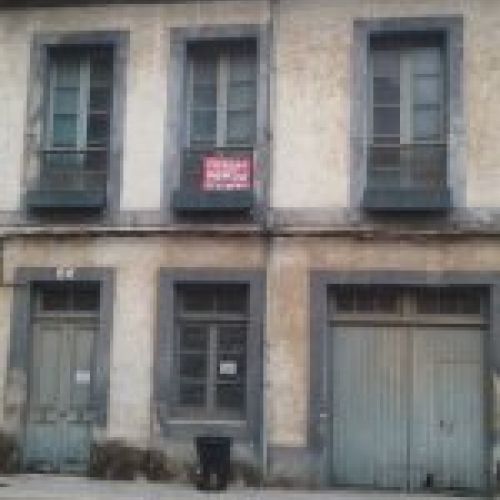 Edificio en el casco urbano de Villaviciosa  (LOC