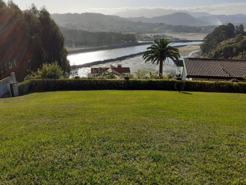 Casa independiente entre El Puntal y Tazones   VILLAVICIOSA (CAS