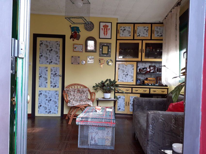 Casa 2 plantas a 2kms