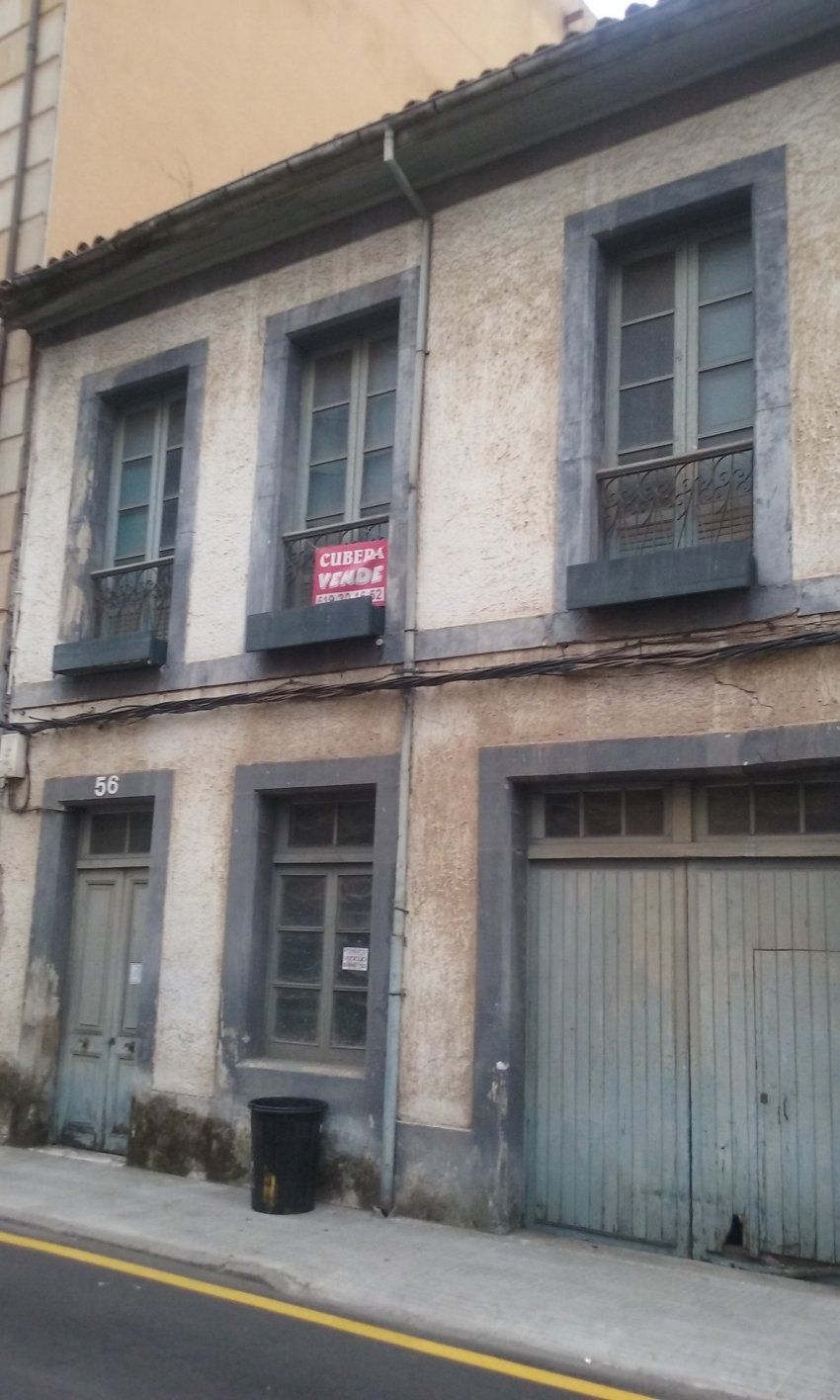 Edificio en el casco urbano de Villaviciosa  (LOC
