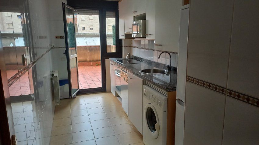 Piso de 2 dormitorios en VILLAVICIOSA  (PIS