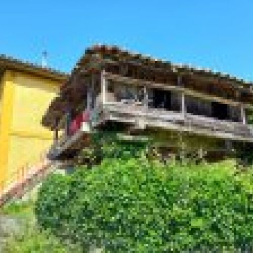 Casa de piedra independiente para reformar en CABRANES  (REAB