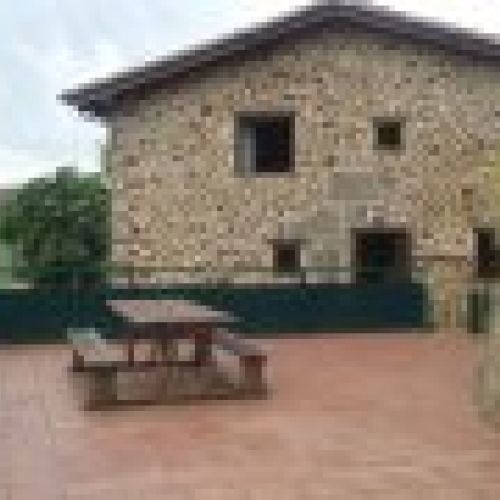 Casa de piedra rehabilitada en CABRANES  (CAS