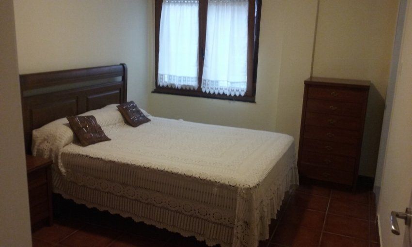 Piso de 3 dormitorios y 2 baños en VILLAVICIOSA