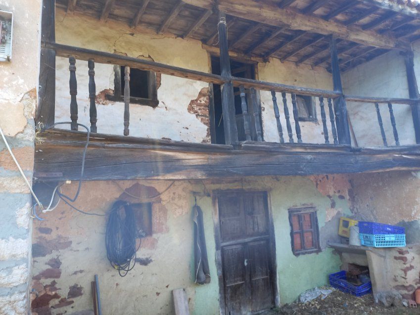 Casa de piedra para rehabilitar en VILLAVICIOSA (REAB