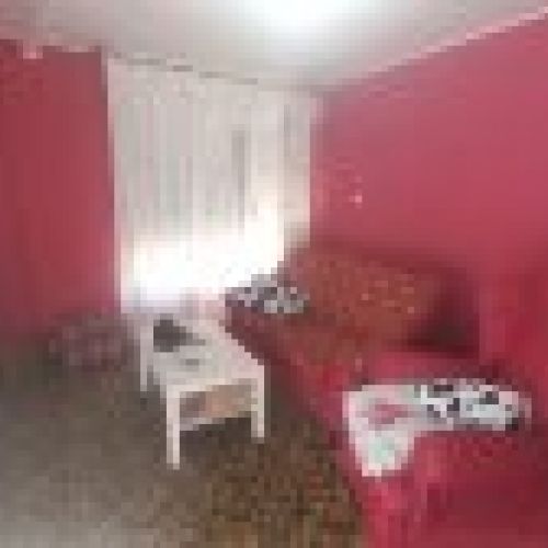 Piso de 4 dormitorios en Villaviciosa  (PIS
