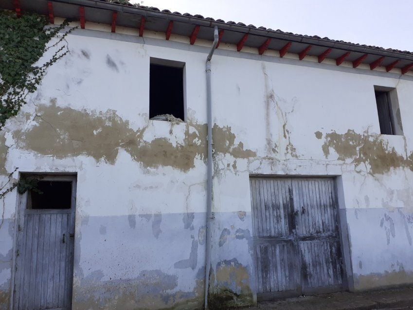 Casa de piedra independiente para reformar en VILLAVICIOSA  (REAB.0147)