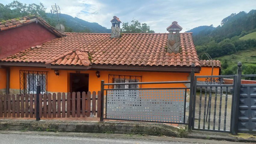 Casa de piedra en Peón VILLAVICIOSA (CAS
