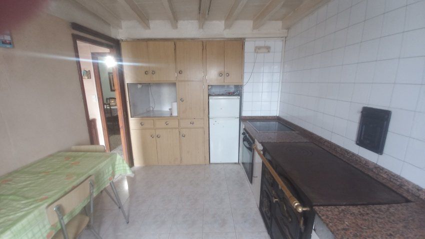 Casa de piedra para Reformar en CABRANES  (REAB