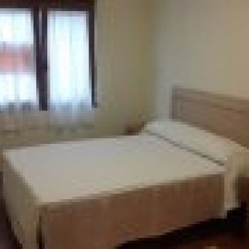 Piso de 3 dormitorios y 2 baños en VILLAVICIOSA