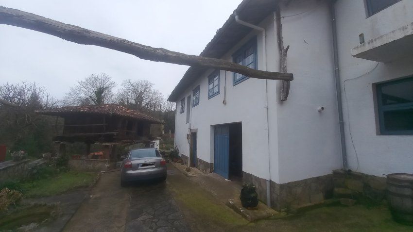 Casa de piedra para reformar en Priesca   VILLAVICIOSA  (REA.0181)