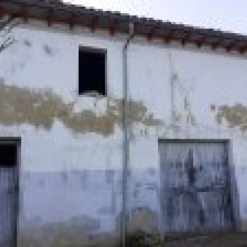Casa de piedra independiente para reformar en VILLAVICIOSA  (REAB