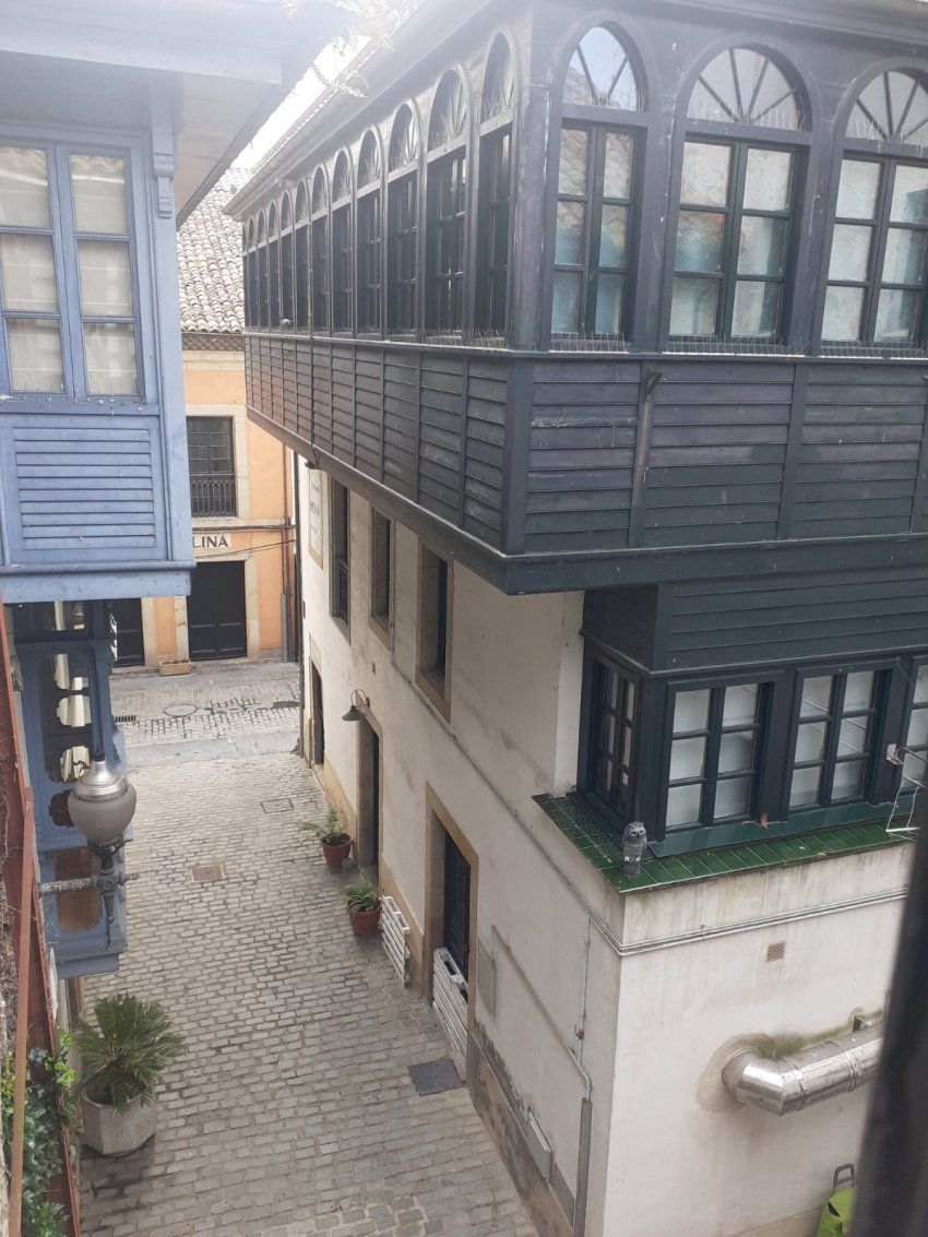 Casa de piedra reformada en el casco histórico de VILLAVICIOSA  (CAS