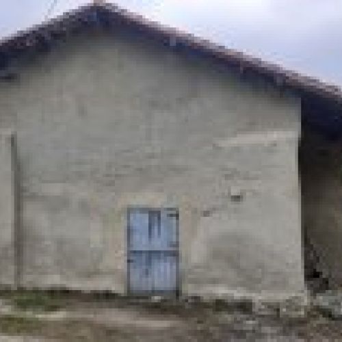 Finca edificable y Cuadra en CABRANES  (FIN