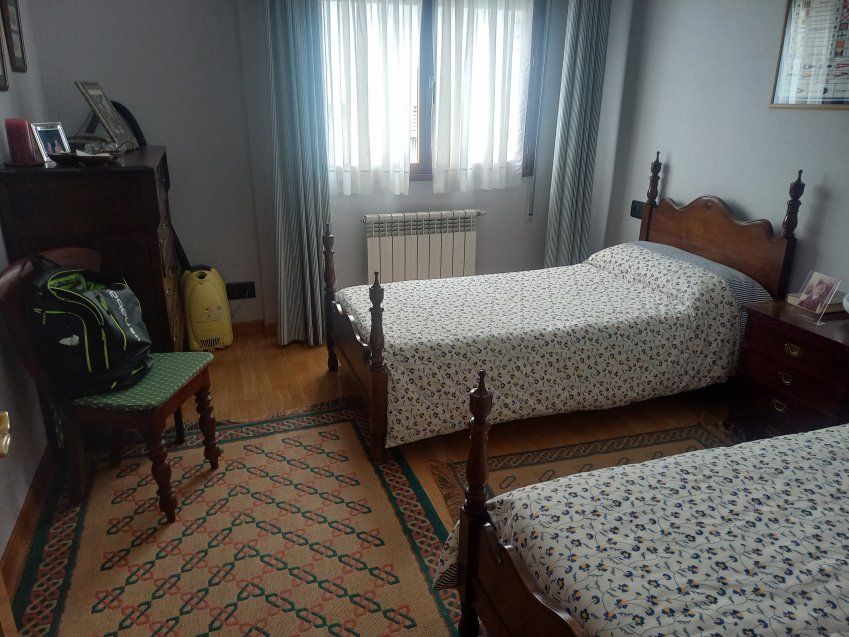 Piso de 3 dormitorios y 2 baños en VILLAVICIOSA (PIS.0175)