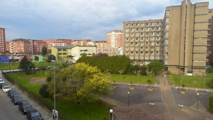 Piso de 2 dormitorios en GIJÓN  (PIS