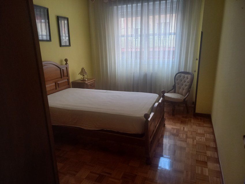 Alquiler Piso de 3 dormitorios en VILLAVICIOSA