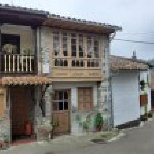 Casa de piedra para rehabilitar en CABRANES  (REAB
