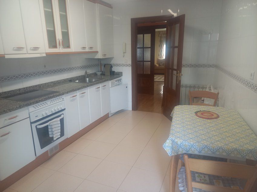 Alquiler de Piso de 2 dormitorios en VILLAVICIOSA  (ALQ