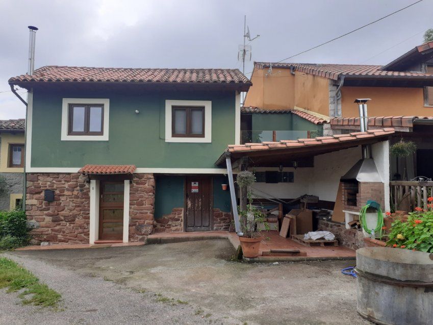 Casa de piedra rehabilitada en Amandi (VILLAVICIOSA)  (CAS