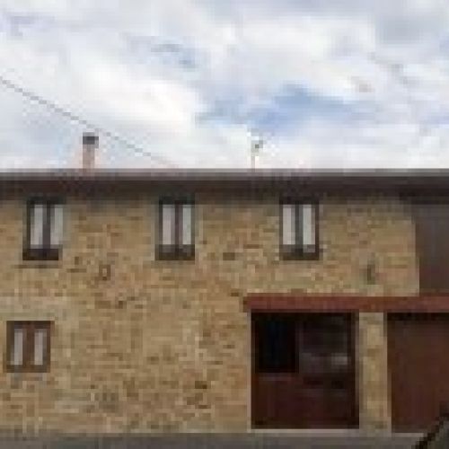 Casa de piedra reformada en Oles   VILLAVICIOSA  (ALQ