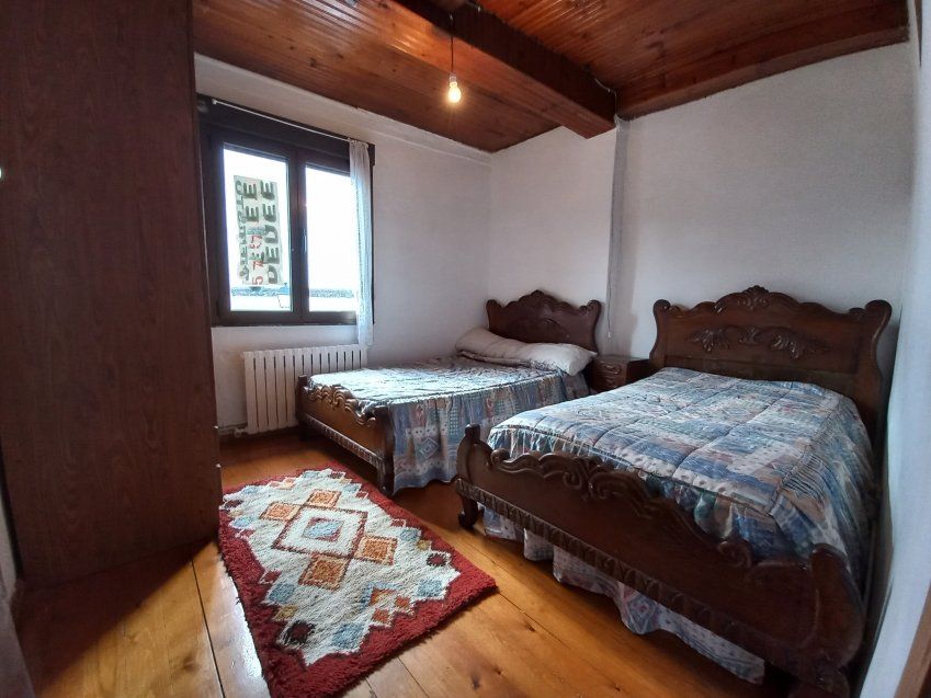 Casa de piedra en Torazo   CABRANES  (CAS
