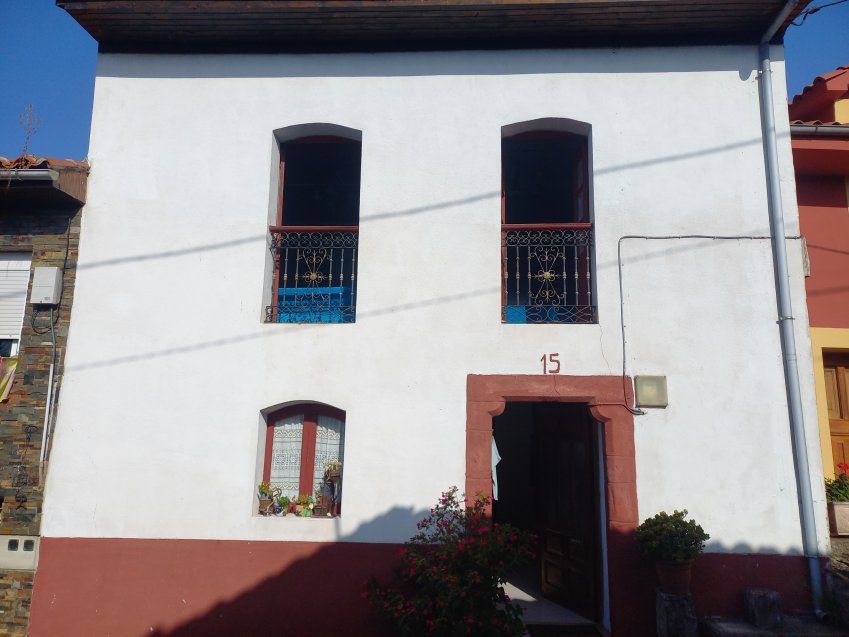 Casa de piedra en CABRANES  (CAS