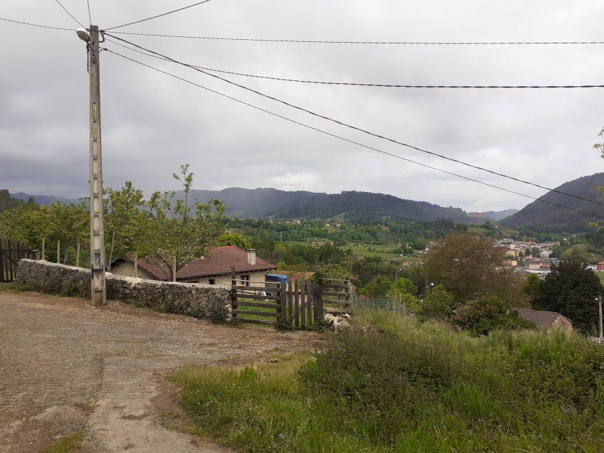 Casa de piedra para rehabilitar en PILOÑA  (REAB