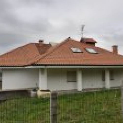 Casa independiente a 1km
