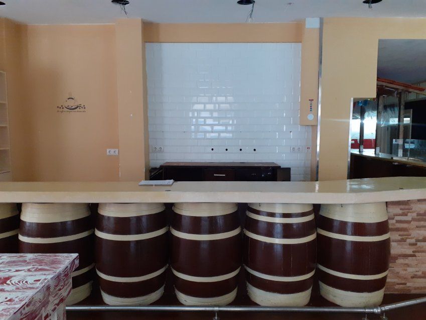 Local comercial instalado en POLA DE SIERO  (LOC